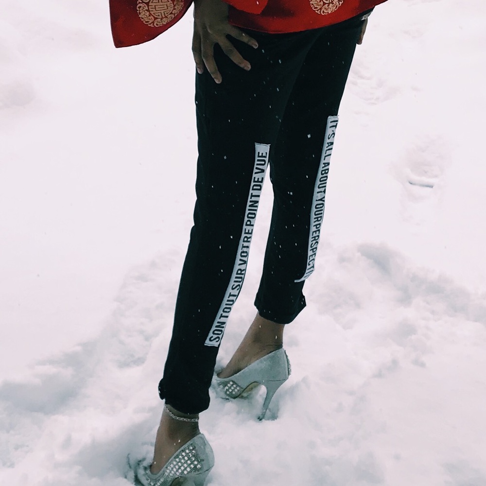 "Pointe de vue" pantalons / Point of view pants